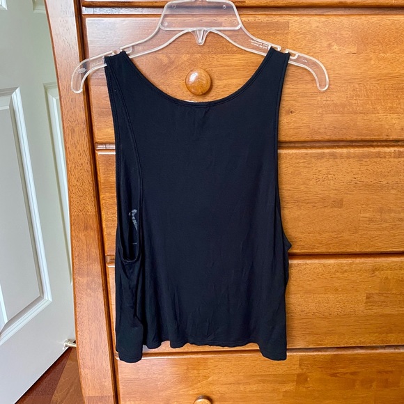 Study Cropped Tank Top - Picture 2 of 4